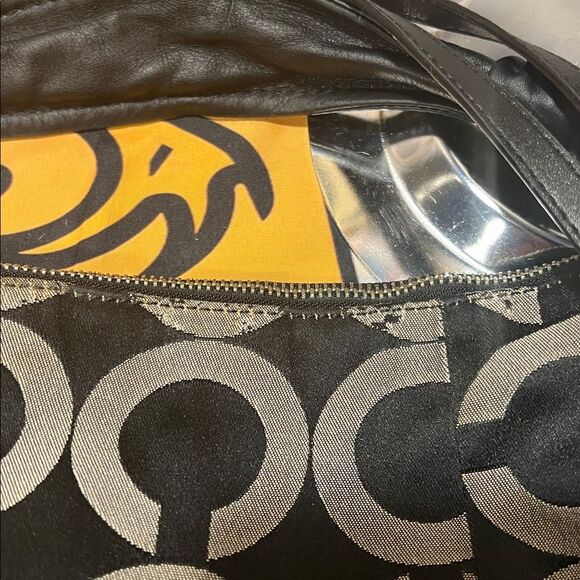 Coach Kristin Black and Cream Signature Hobo Bag - #14753 - Picture 9 of 15